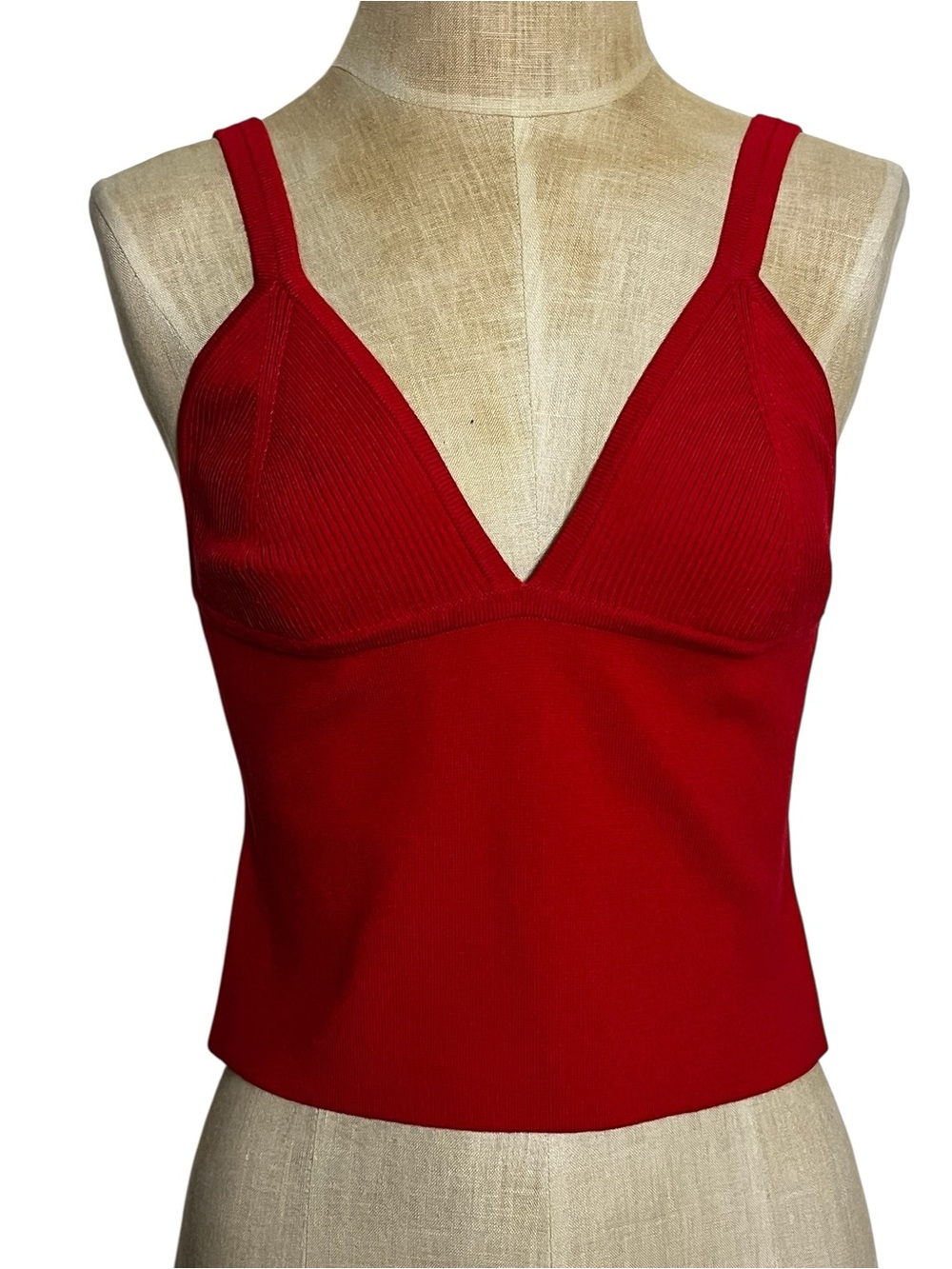 Free People Intimately Teagan Swit Red Knit Ribbed Cropped Cami Cutout M NWT - Picture 3 of 11